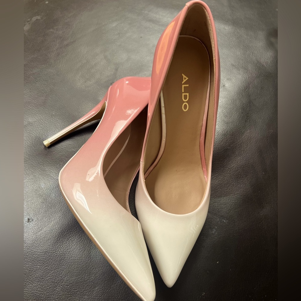 Women’s Aldo Heels in Pink and White gradient color way